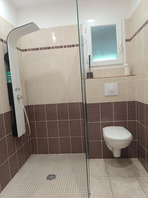 Appartement 2 A 4 Personnes Antraigues المظهر الخارجي الصورة
