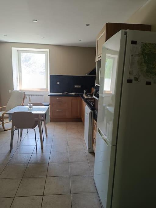 Appartement 2 A 4 Personnes Antraigues المظهر الخارجي الصورة